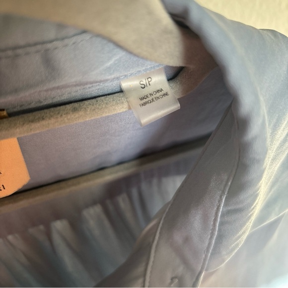 Elie by Elie Tahari Long Sleeve Button Down Baby Blue Size Small - Picture 9 of 9